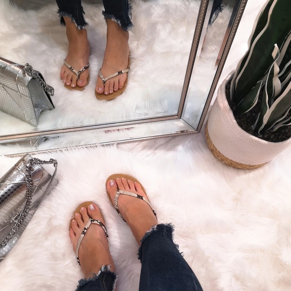 Python Thong Sandal FlipFlops - Picture 3 of 4